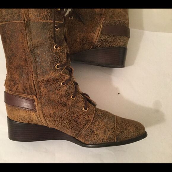 Michael Kors Speckled Leather Suede Lace up Wedge - Picture 5 of 13